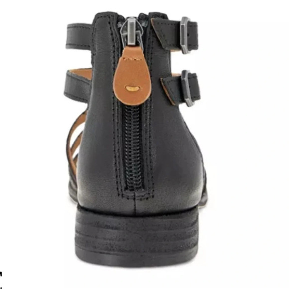 NWOB Gentle Souls by Kenneth Cole Women's Hallie Flat Black Leather Sandals 7.5 - Picture 3 of 12